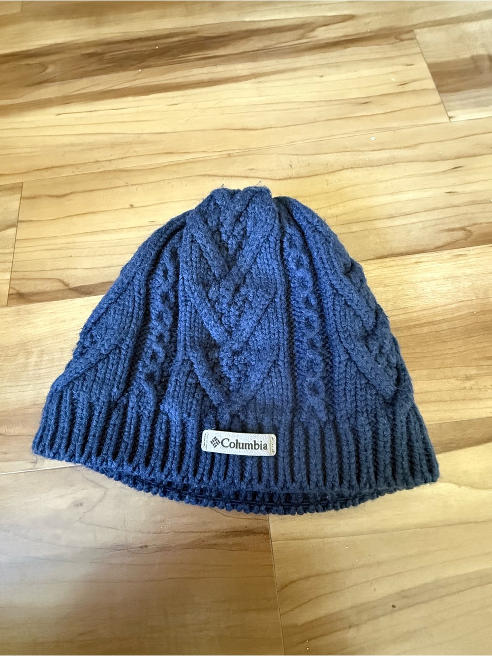 Columbia Quilted Fleece-Lined Beanie - Dark Blue & Black
